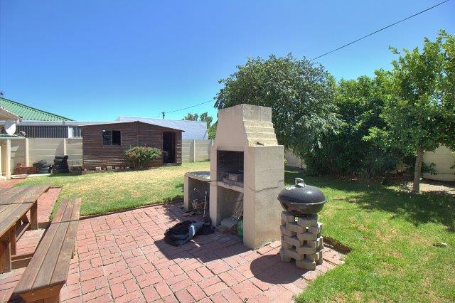 4 Bedroom Property for Sale in Strand North Western Cape